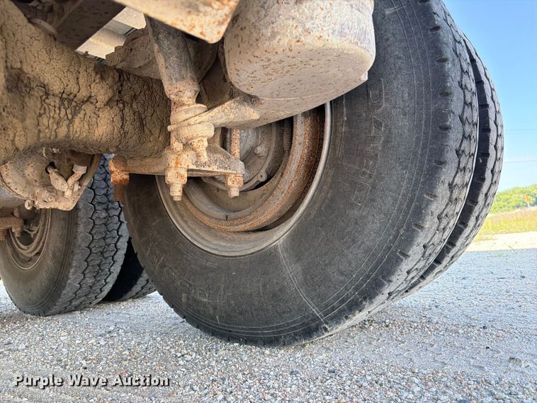 image for item FK3511 1998 Western Star 4900 dump truck