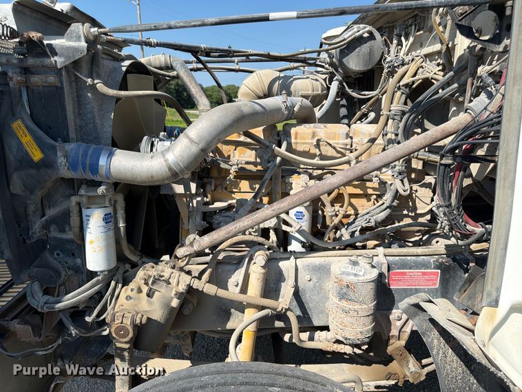 image for item FK3511 1998 Western Star 4900 dump truck