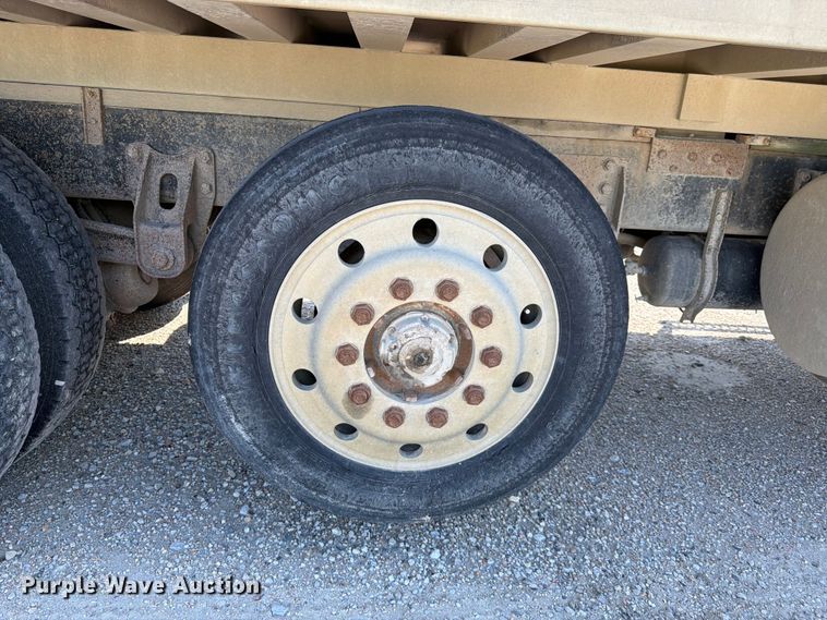 image for item FK3511 1998 Western Star 4900 dump truck