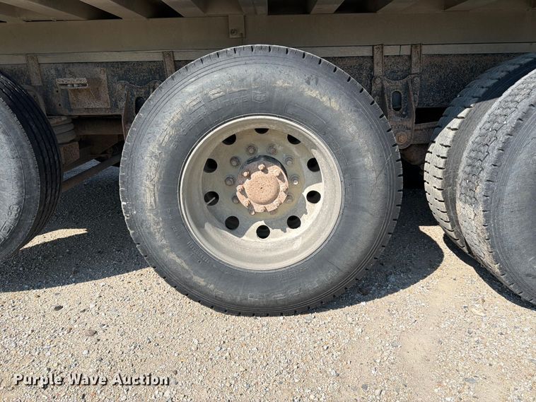 image for item FK3511 1998 Western Star 4900 dump truck