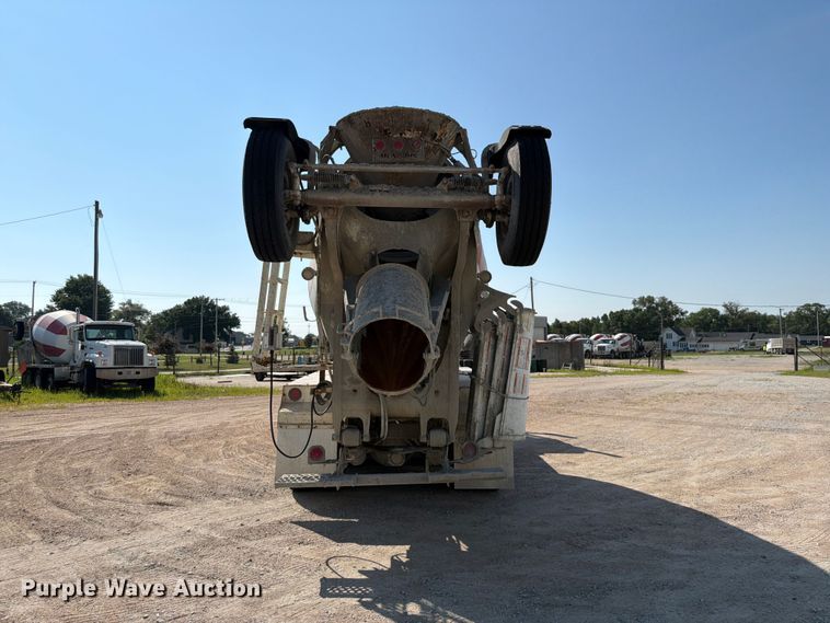 image for item FK3512 2004 Kenworth W900 ready mix truck