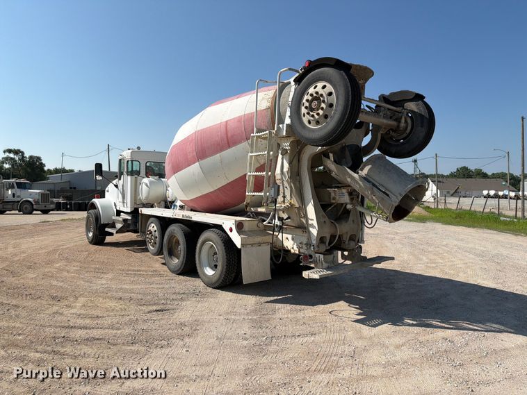 image for item FK3512 2004 Kenworth W900 ready mix truck