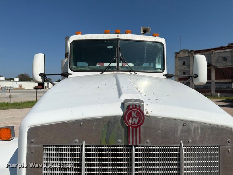 image for item FK3512 2004 Kenworth W900 ready mix truck