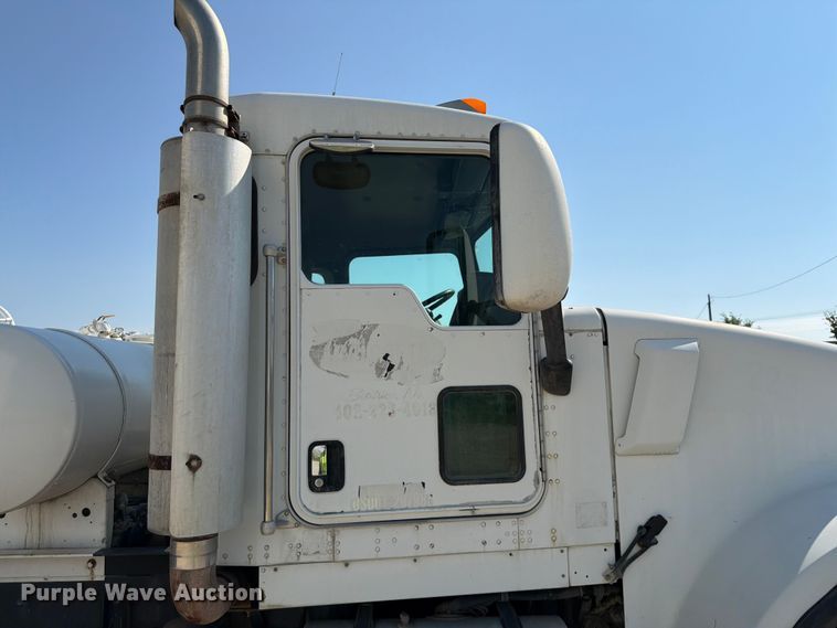 image for item FK3512 2004 Kenworth W900 ready mix truck