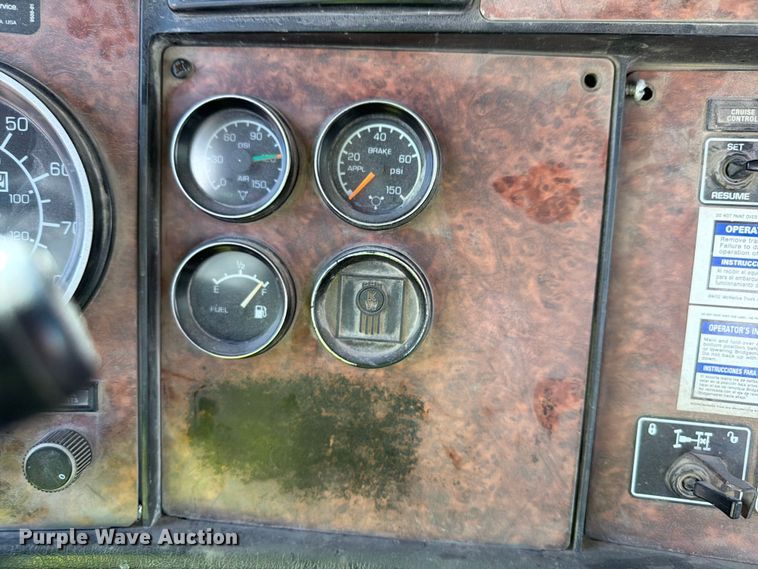 image for item FK3512 2004 Kenworth W900 ready mix truck