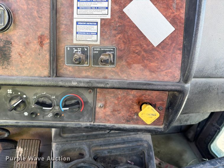 image for item FK3512 2004 Kenworth W900 ready mix truck