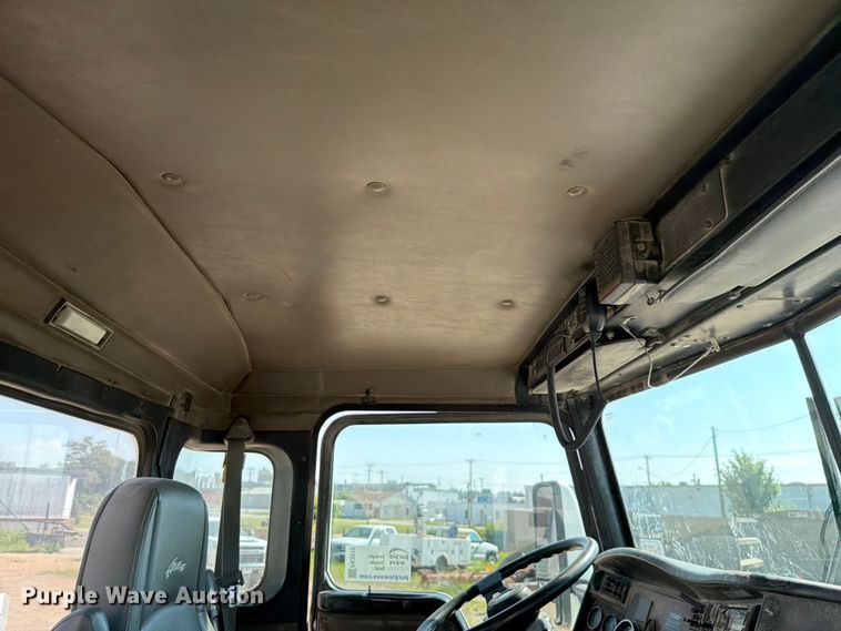 image for item FK3512 2004 Kenworth W900 ready mix truck