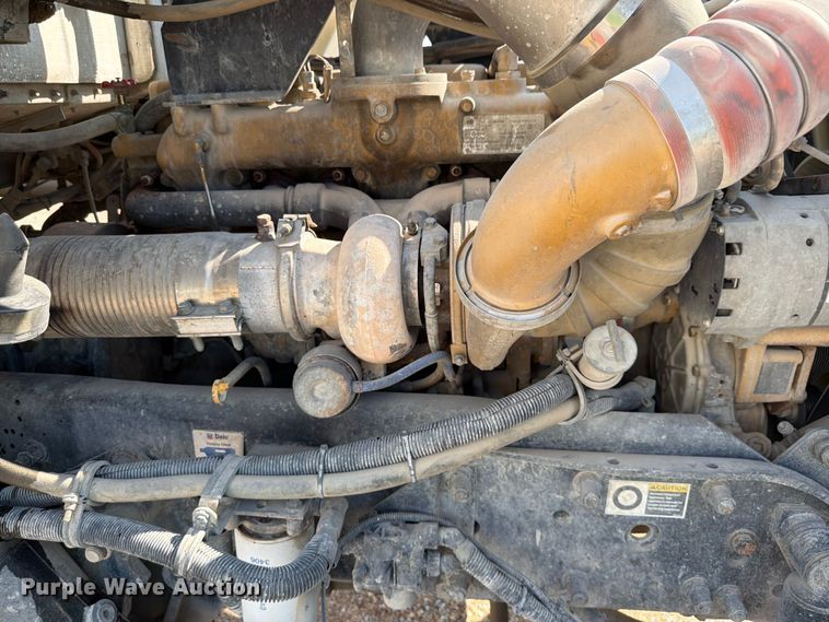 image for item FK3512 2004 Kenworth W900 ready mix truck