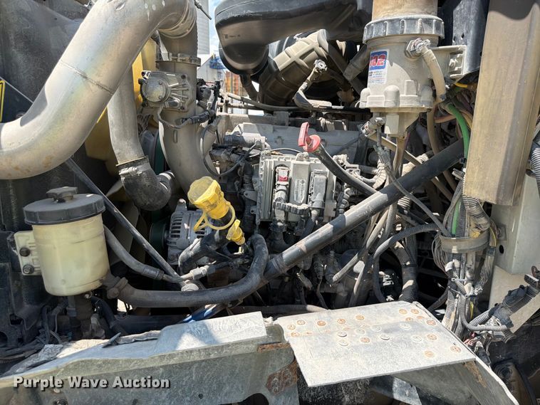 image for item FK3514 2014 International PayStar 5500i ready mix truck