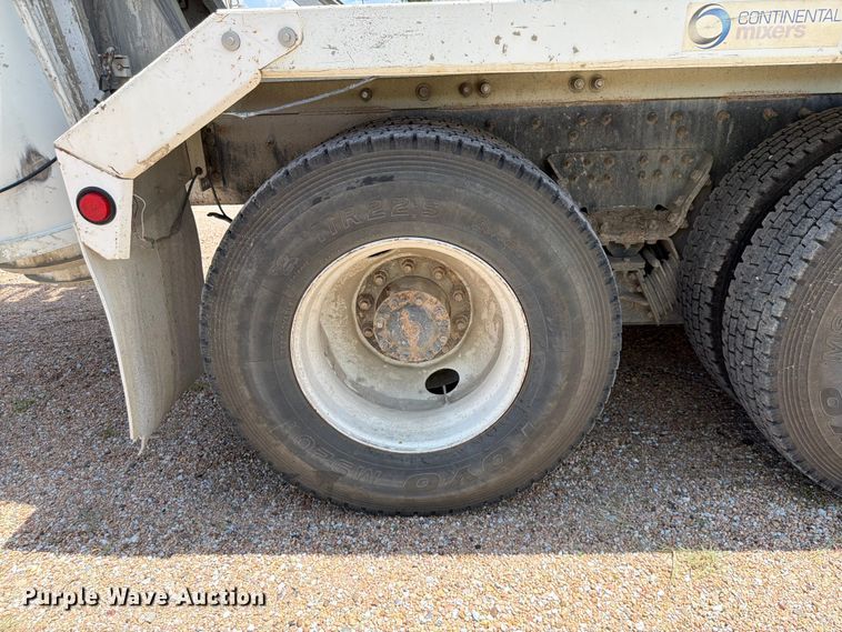 image for item FK3514 2014 International PayStar 5500i ready mix truck