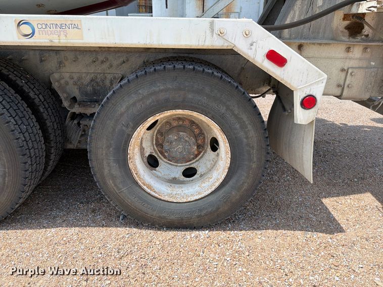 image for item FK3514 2014 International PayStar 5500i ready mix truck