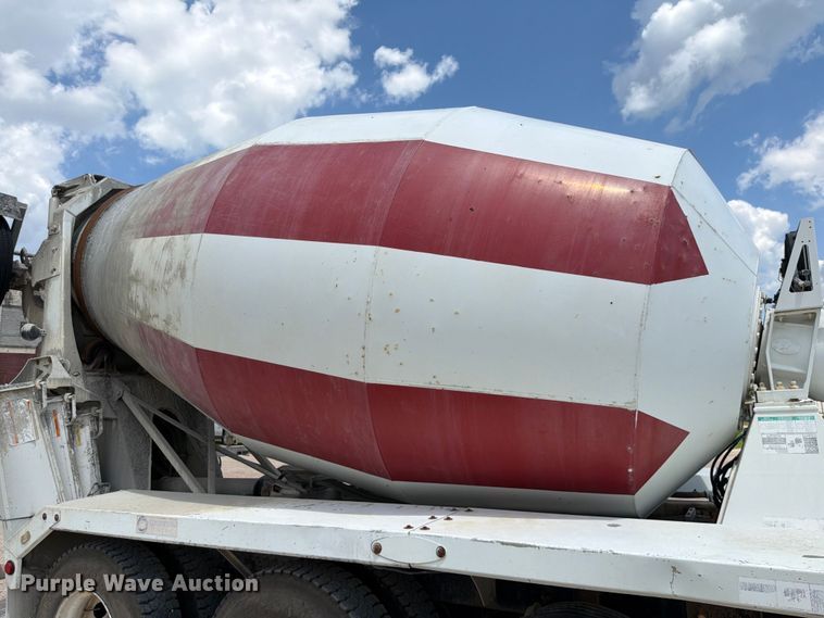 image for item FK3515 2013 International Paystar ready mix truck