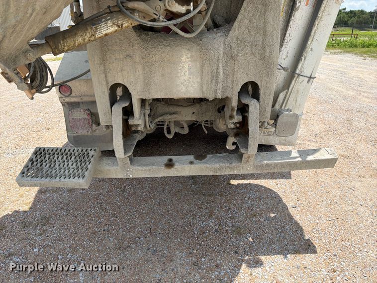 image for item FK3515 2013 International Paystar ready mix truck