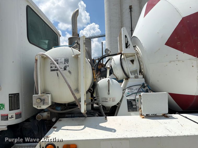 image for item FK3515 2013 International Paystar ready mix truck