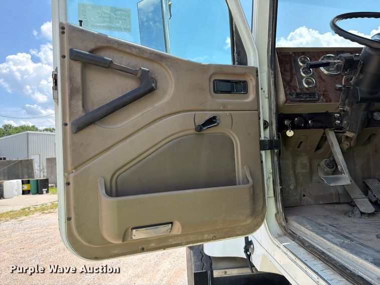 image for item FK3515 2013 International Paystar ready mix truck