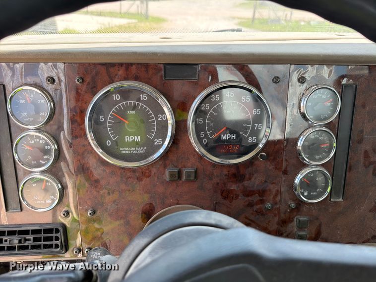 image for item FK3515 2013 International Paystar ready mix truck