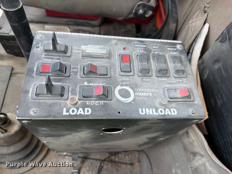 image for item FK3515 2013 International Paystar ready mix truck