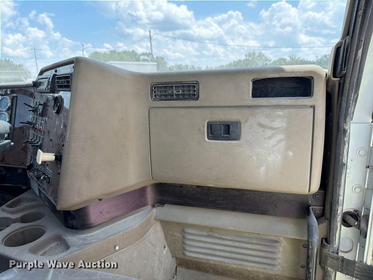 image for item FK3515 2013 International Paystar ready mix truck
