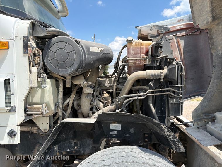 image for item FK3515 2013 International Paystar ready mix truck