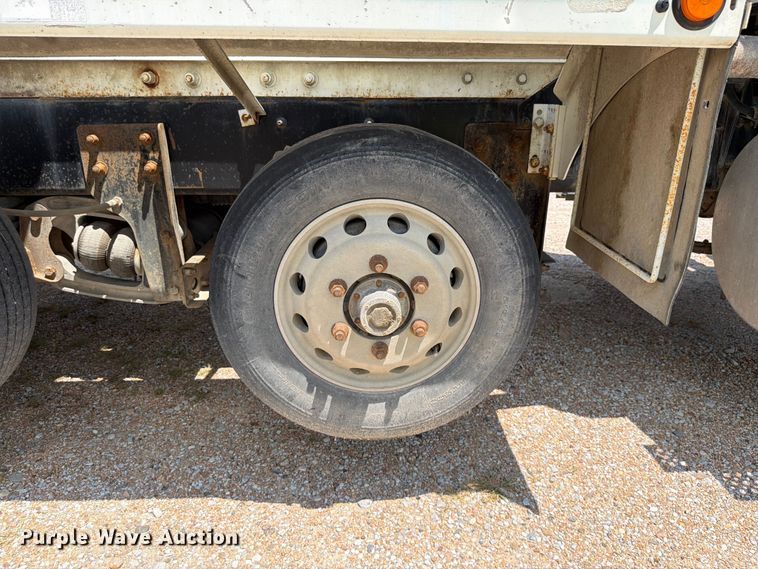 image for item FK3515 2013 International Paystar ready mix truck