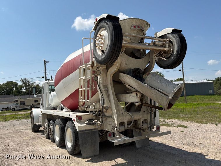 image for item FK3517 2003 Peterbilt 357 ready mix truck