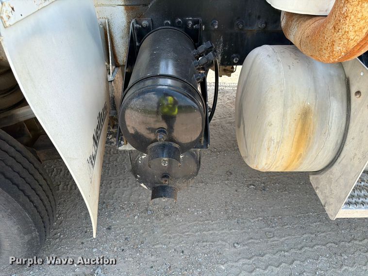image for item FK3517 2003 Peterbilt 357 ready mix truck