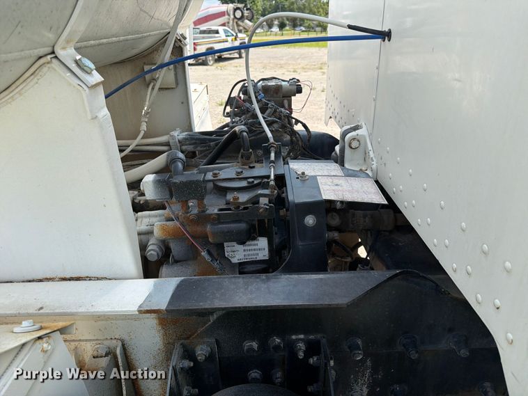 image for item FK3517 2003 Peterbilt 357 ready mix truck