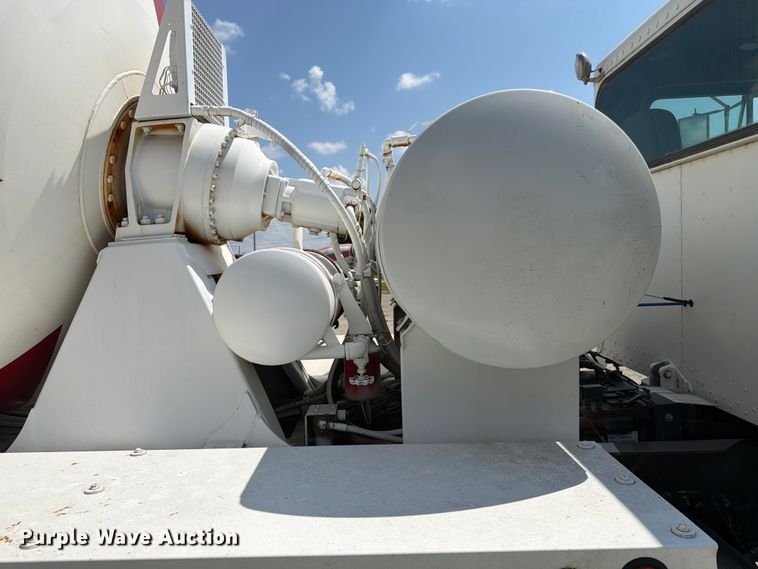 image for item FK3517 2003 Peterbilt 357 ready mix truck