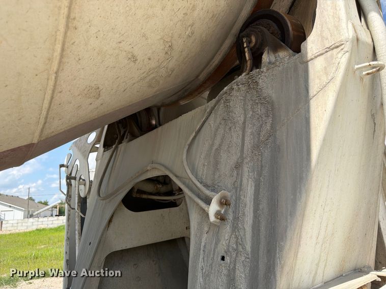 image for item FK3517 2003 Peterbilt 357 ready mix truck