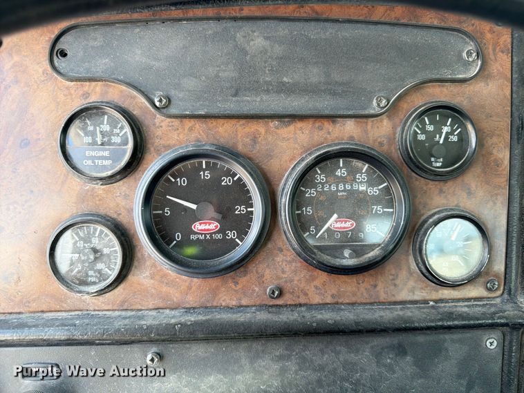 image for item FK3517 2003 Peterbilt 357 ready mix truck