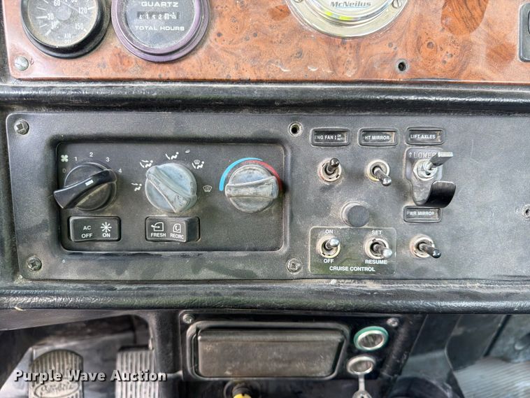 image for item FK3517 2003 Peterbilt 357 ready mix truck
