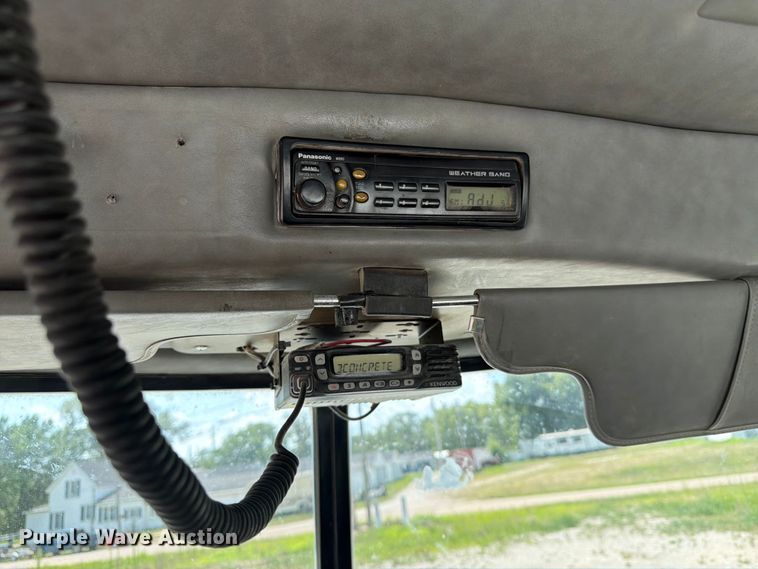 image for item FK3517 2003 Peterbilt 357 ready mix truck