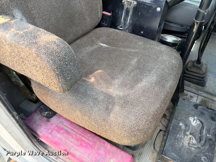 image for item FK3517 2003 Peterbilt 357 ready mix truck