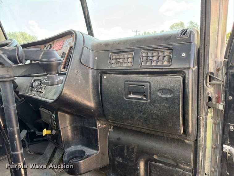image for item FK3517 2003 Peterbilt 357 ready mix truck