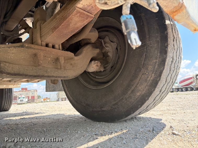 image for item FK3517 2003 Peterbilt 357 ready mix truck