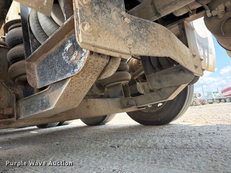 image for item FK3517 2003 Peterbilt 357 ready mix truck