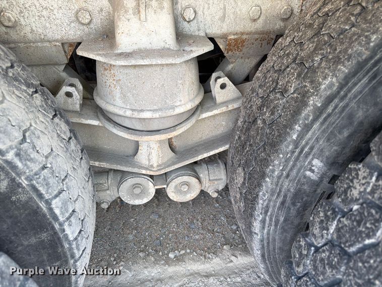 image for item FK3517 2003 Peterbilt 357 ready mix truck