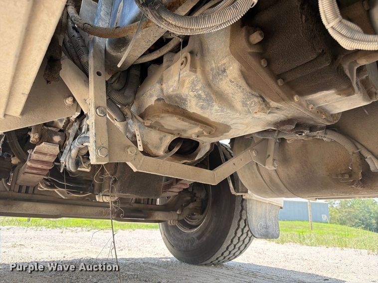 image for item FK3517 2003 Peterbilt 357 ready mix truck