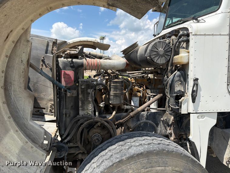 image for item FK3517 2003 Peterbilt 357 ready mix truck
