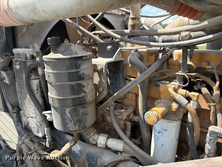 image for item FK3517 2003 Peterbilt 357 ready mix truck