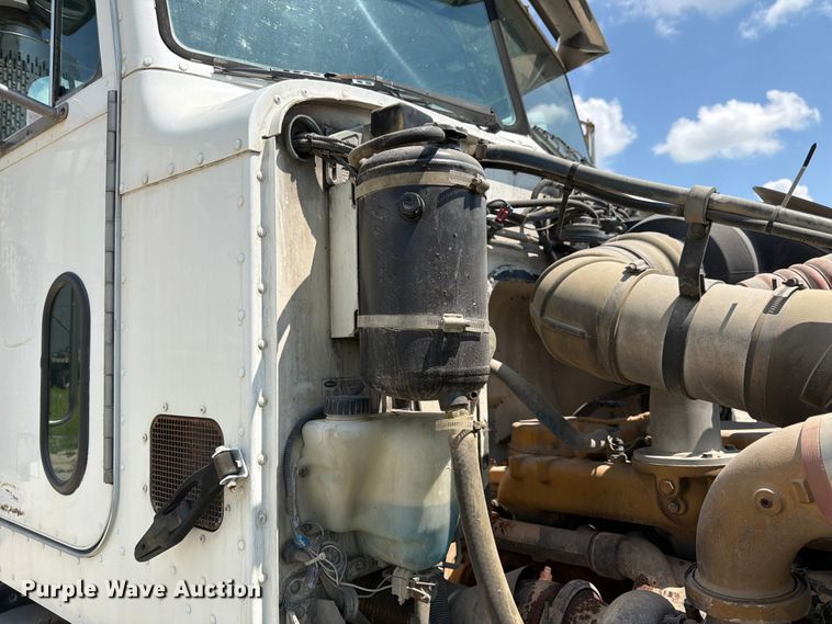 image for item FK3517 2003 Peterbilt 357 ready mix truck