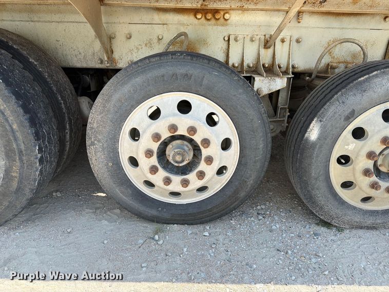 image for item FK3517 2003 Peterbilt 357 ready mix truck