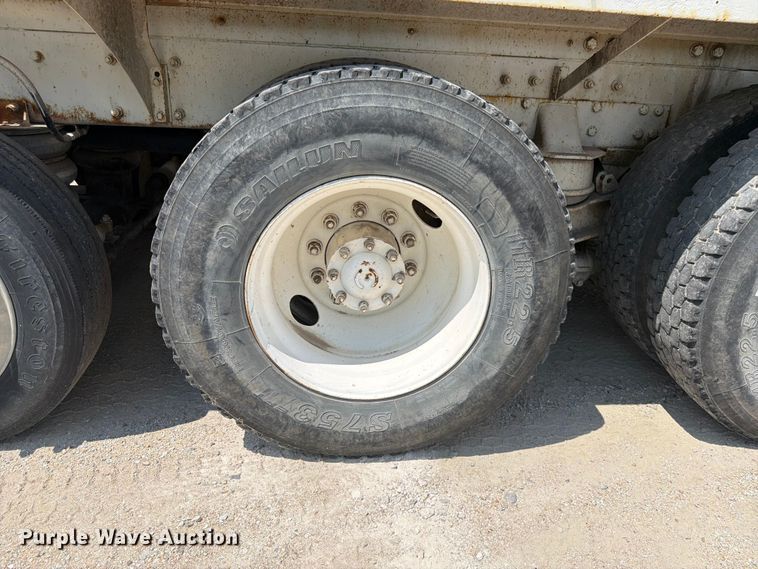 image for item FK3517 2003 Peterbilt 357 ready mix truck