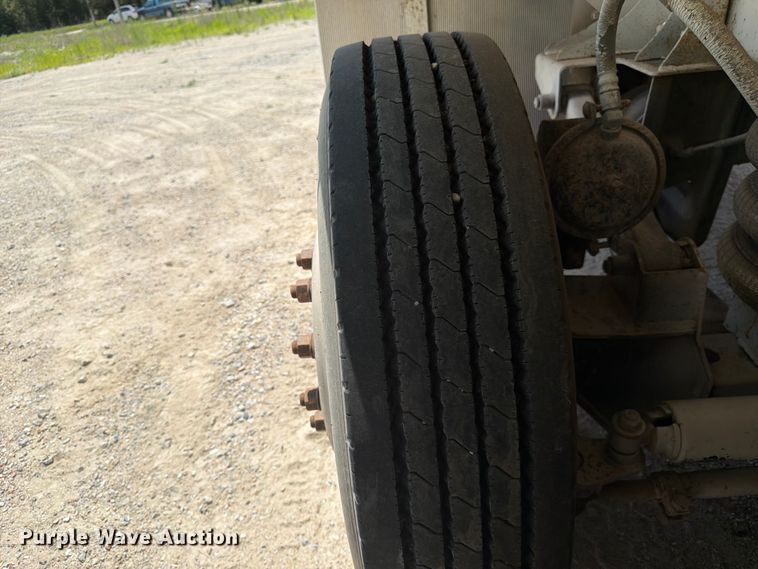image for item FK3517 2003 Peterbilt 357 ready mix truck