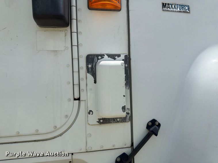 image for item FK3518 2013 International PayStar 5500i ready mix truck