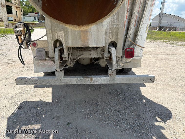 image for item FK3518 2013 International PayStar 5500i ready mix truck