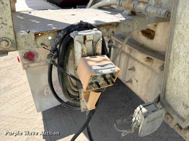 image for item FK3518 2013 International PayStar 5500i ready mix truck