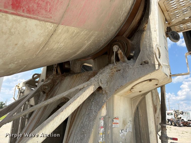 image for item FK3518 2013 International PayStar 5500i ready mix truck