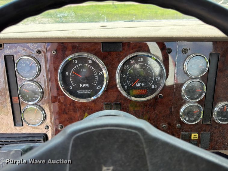 image for item FK3518 2013 International PayStar 5500i ready mix truck