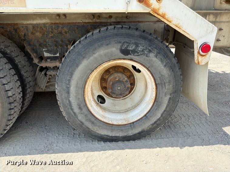 image for item FK3518 2013 International PayStar 5500i ready mix truck